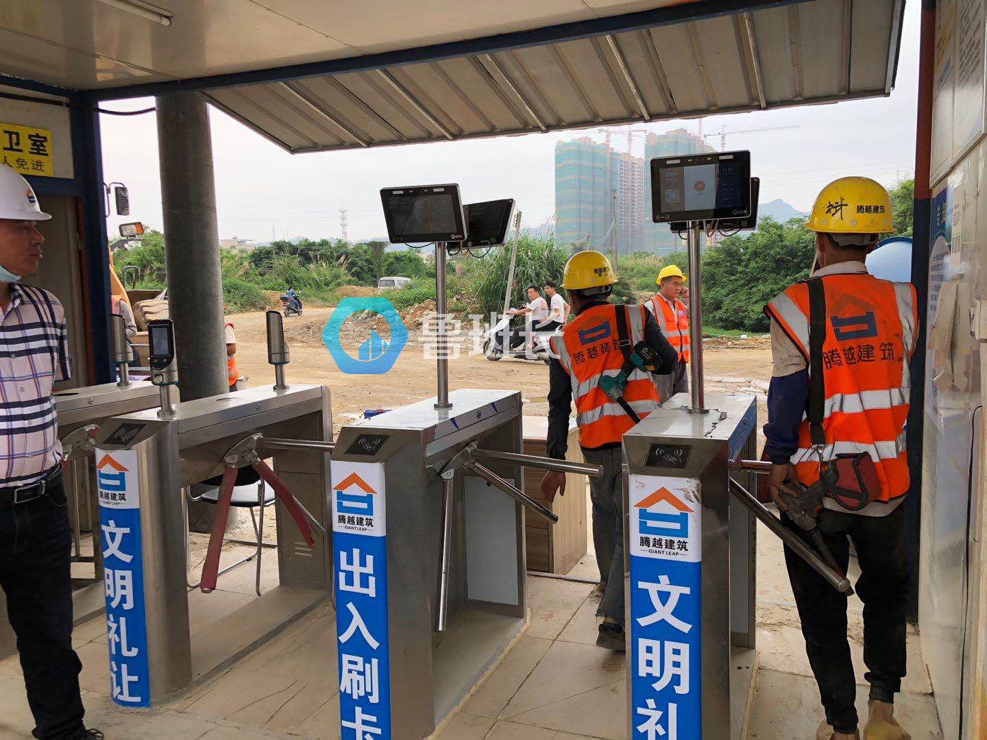 工地人臉識別系統(tǒng)，工地人臉識別考勤閘機
